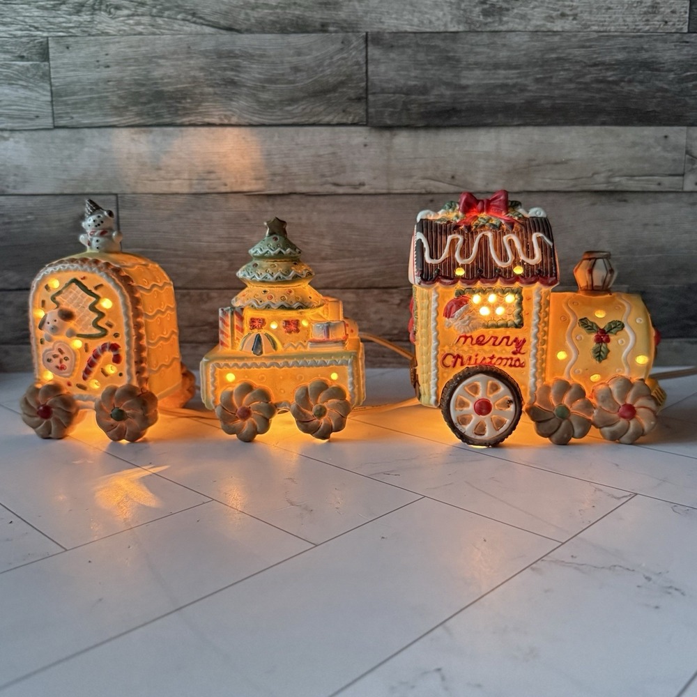 Merry Brite Gingerbread Train Night Light Porcelain Set Christmas - Vintage